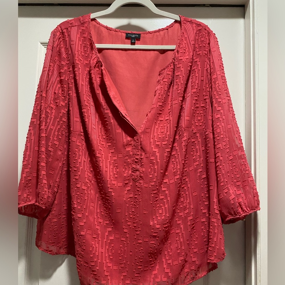Excellent blouse! GUC!